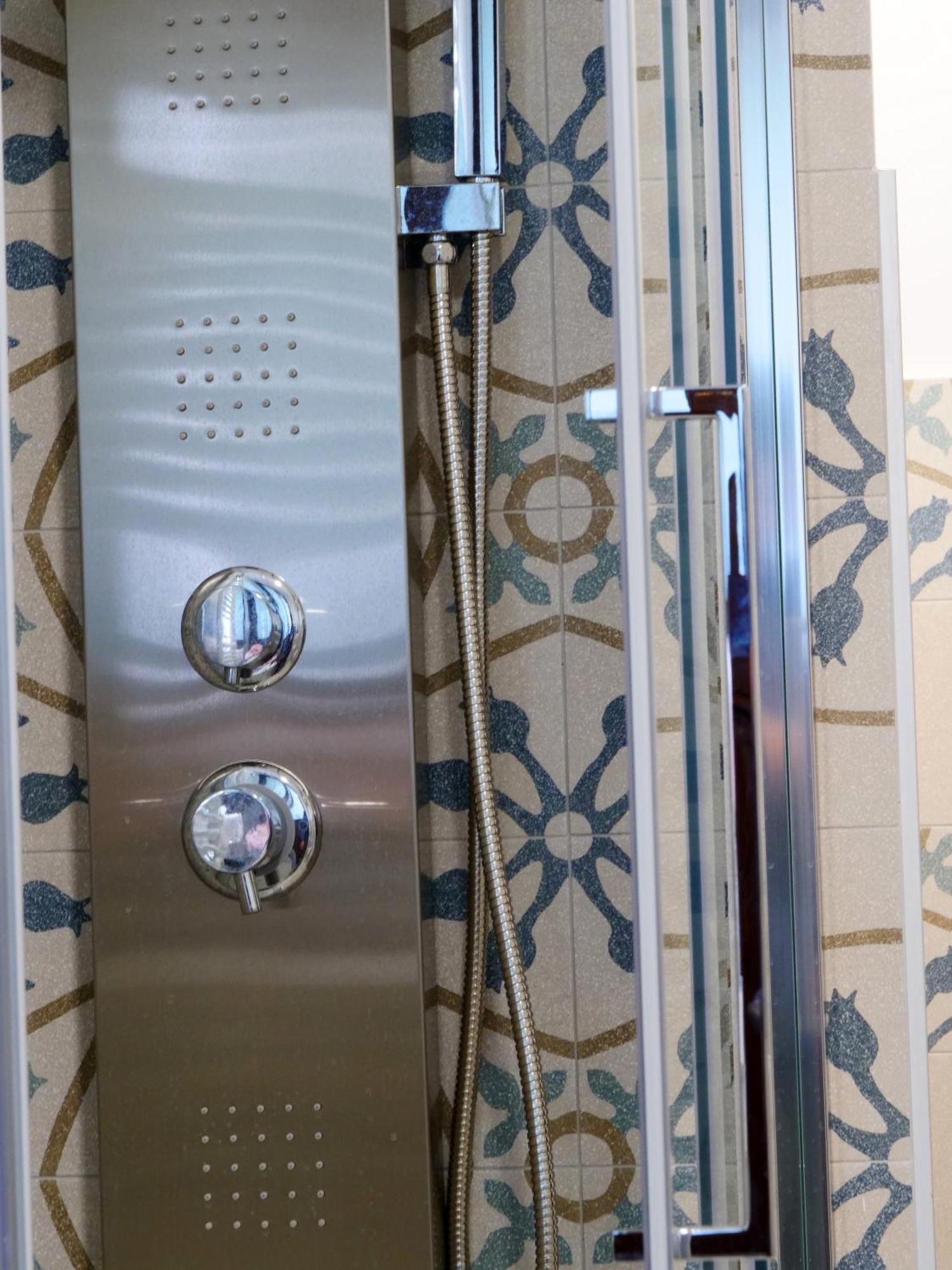 Porta Venosina Luxury House - Wifi E Netflix Gratis Apartamento Melfi Exterior foto